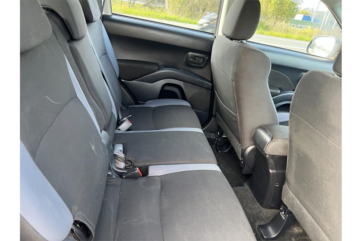 2009 Mitsubishi Outlander LS ZG
