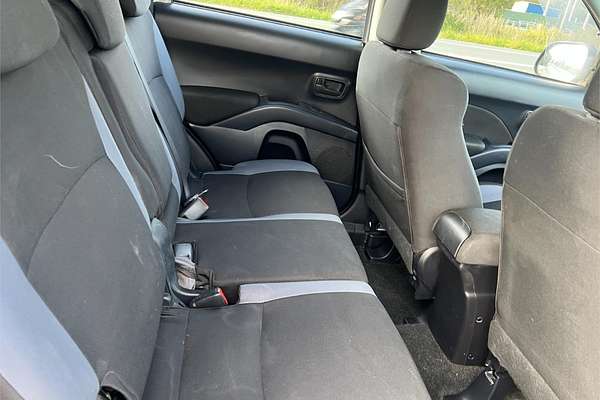 2009 Mitsubishi Outlander LS ZG