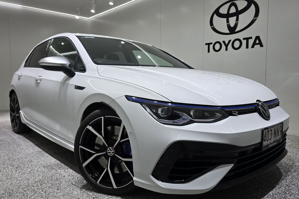 2023 Volkswagen Golf R 8