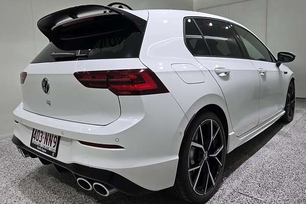 2023 Volkswagen Golf R 8