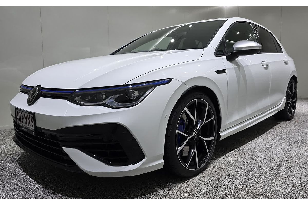2023 Volkswagen Golf R 8