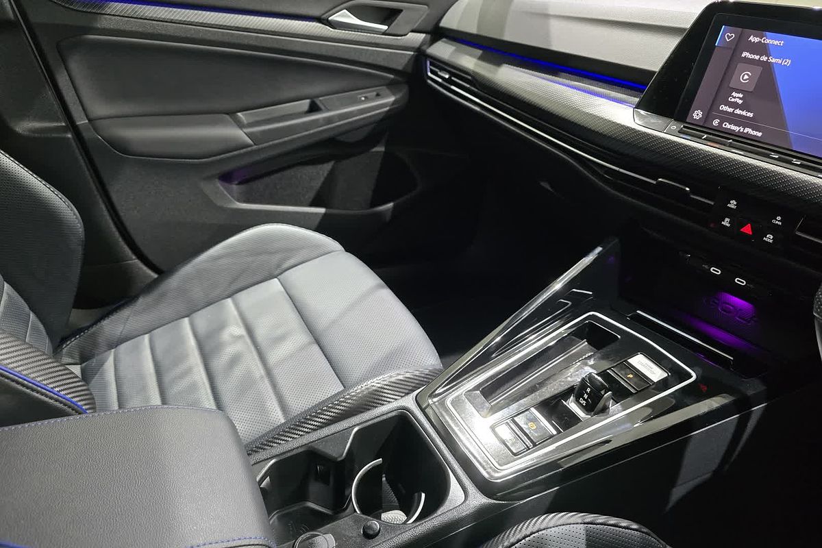 2023 Volkswagen Golf R 8