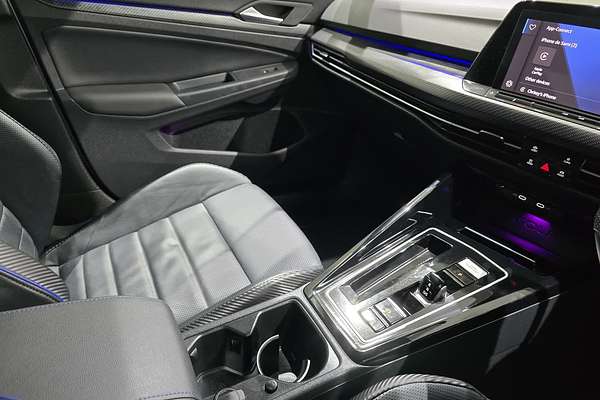 2023 Volkswagen Golf R 8