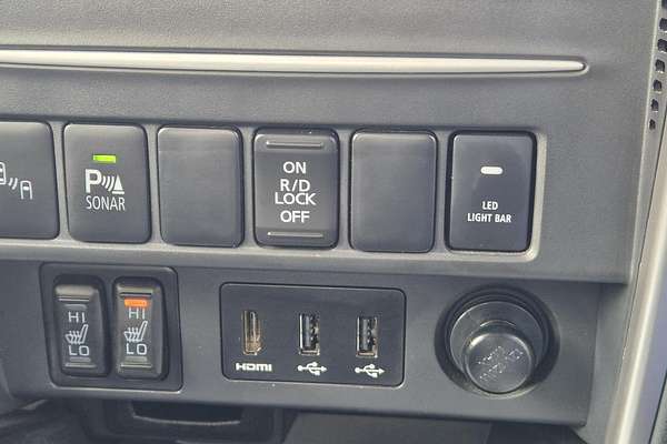 2023 Mitsubishi Triton GSR MR 4X4