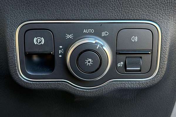 2022 Mercedes-Benz EQA EQA250 H243