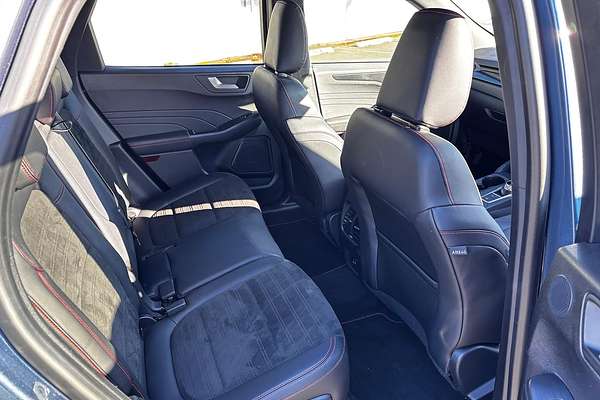 2022 Ford Escape ST-Line PHEV ZH