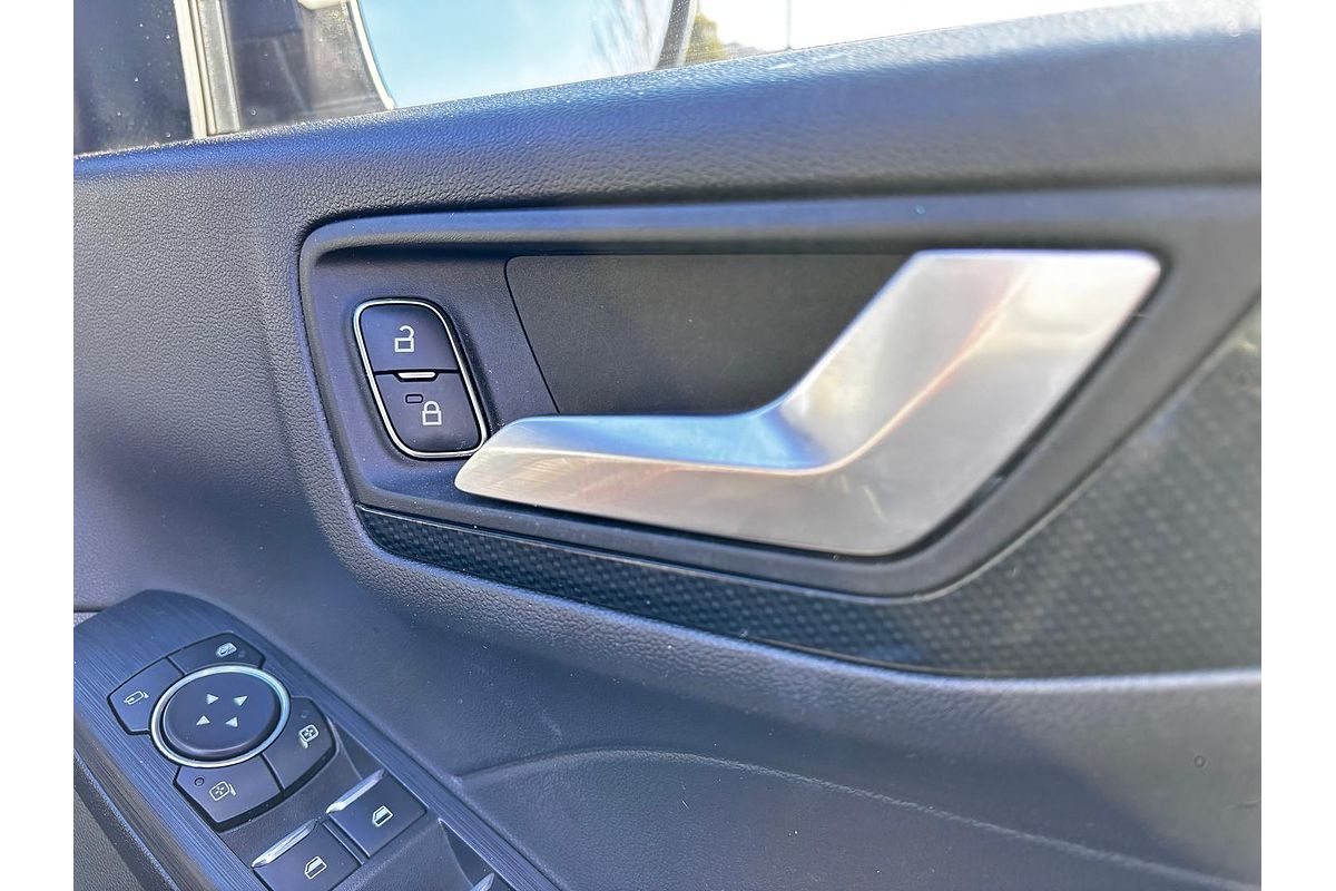 2022 Ford Escape ST-Line PHEV ZH