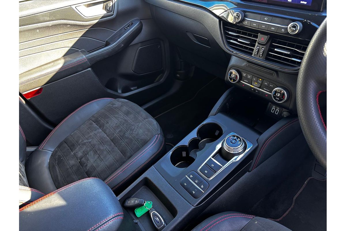 2022 Ford Escape ST-Line PHEV ZH