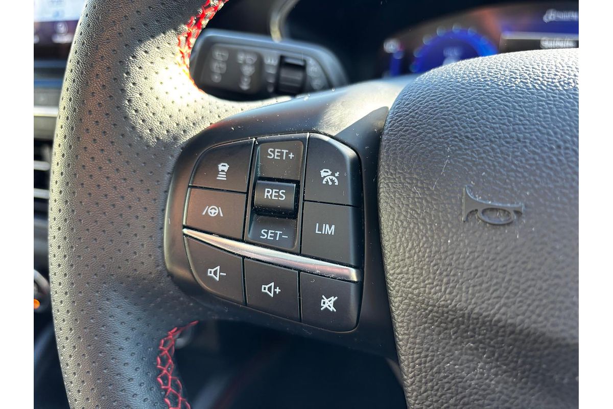 2022 Ford Escape ST-Line PHEV ZH