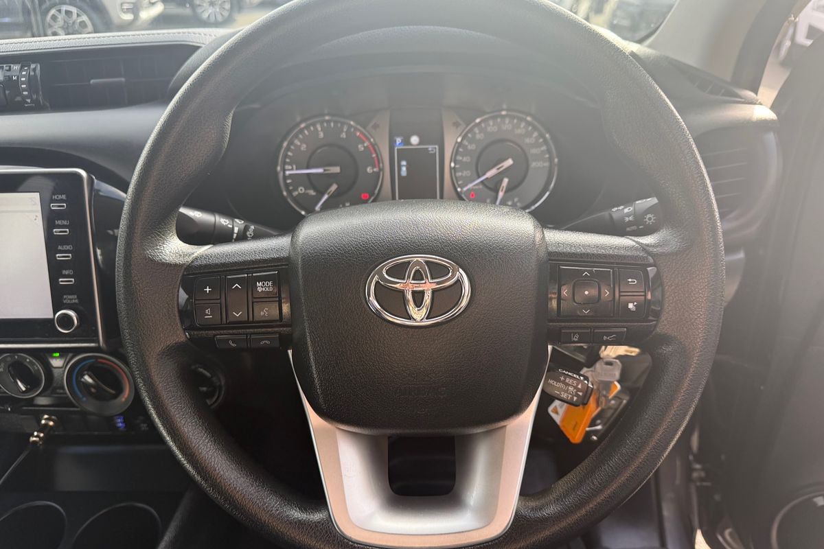 2021 Toyota Hilux SR GUN126R 4X4