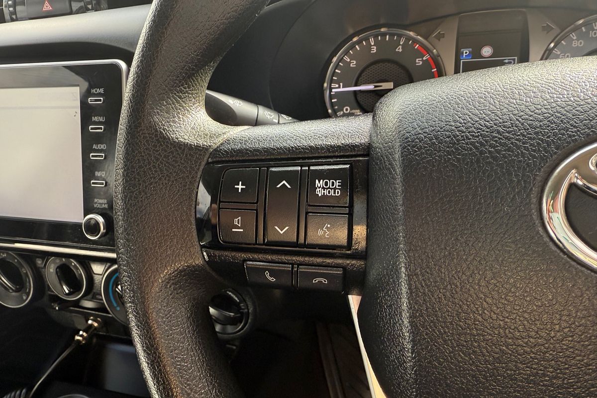 2021 Toyota Hilux SR GUN126R 4X4