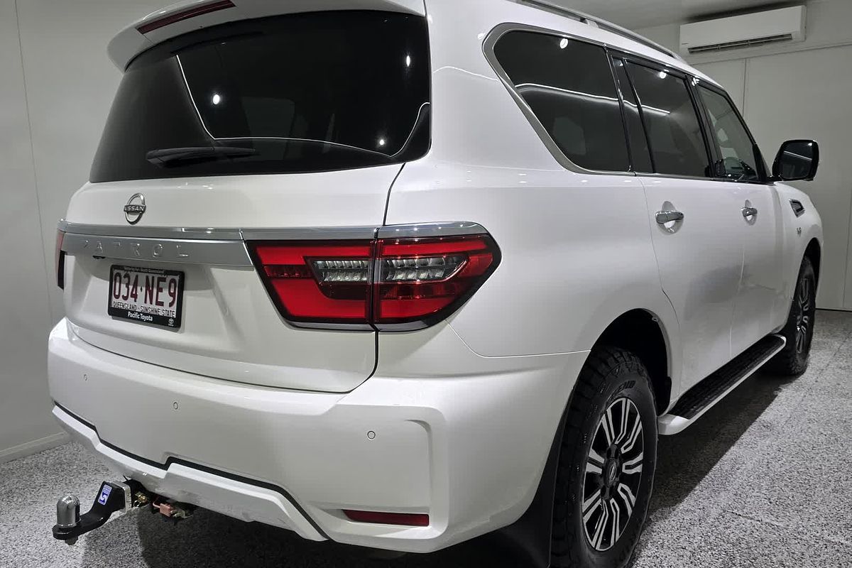 2022 Nissan Patrol Ti-L Y62