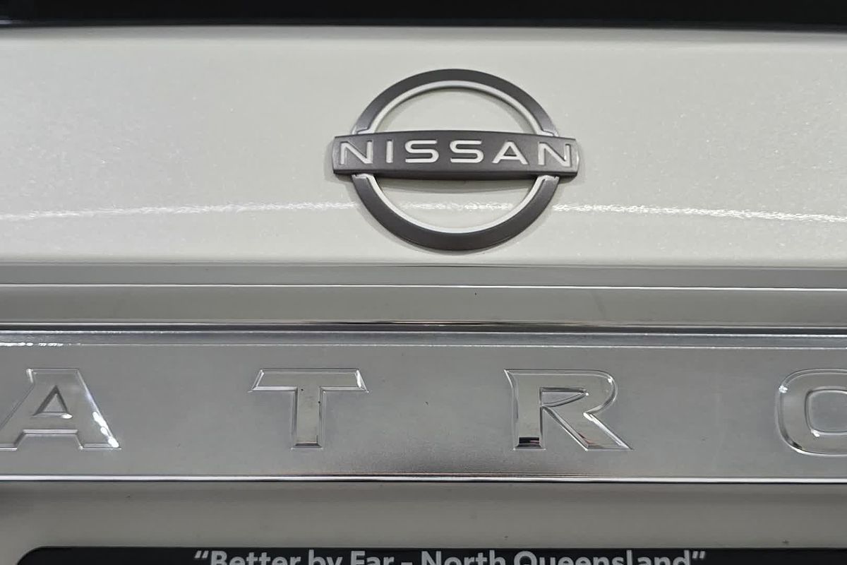 2022 Nissan Patrol Ti-L Y62