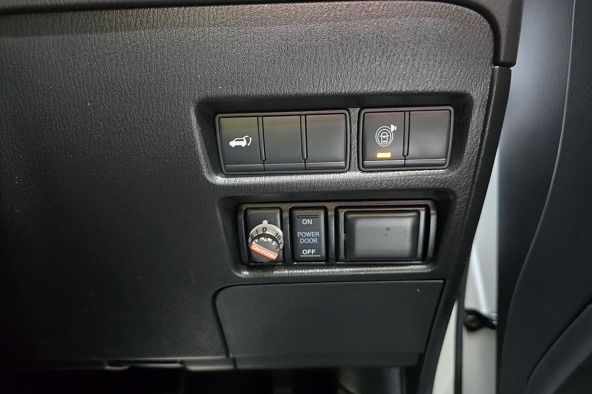 2022 Nissan Patrol Ti-L Y62