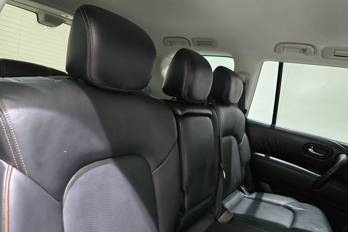 2022 Nissan Patrol Ti-L Y62