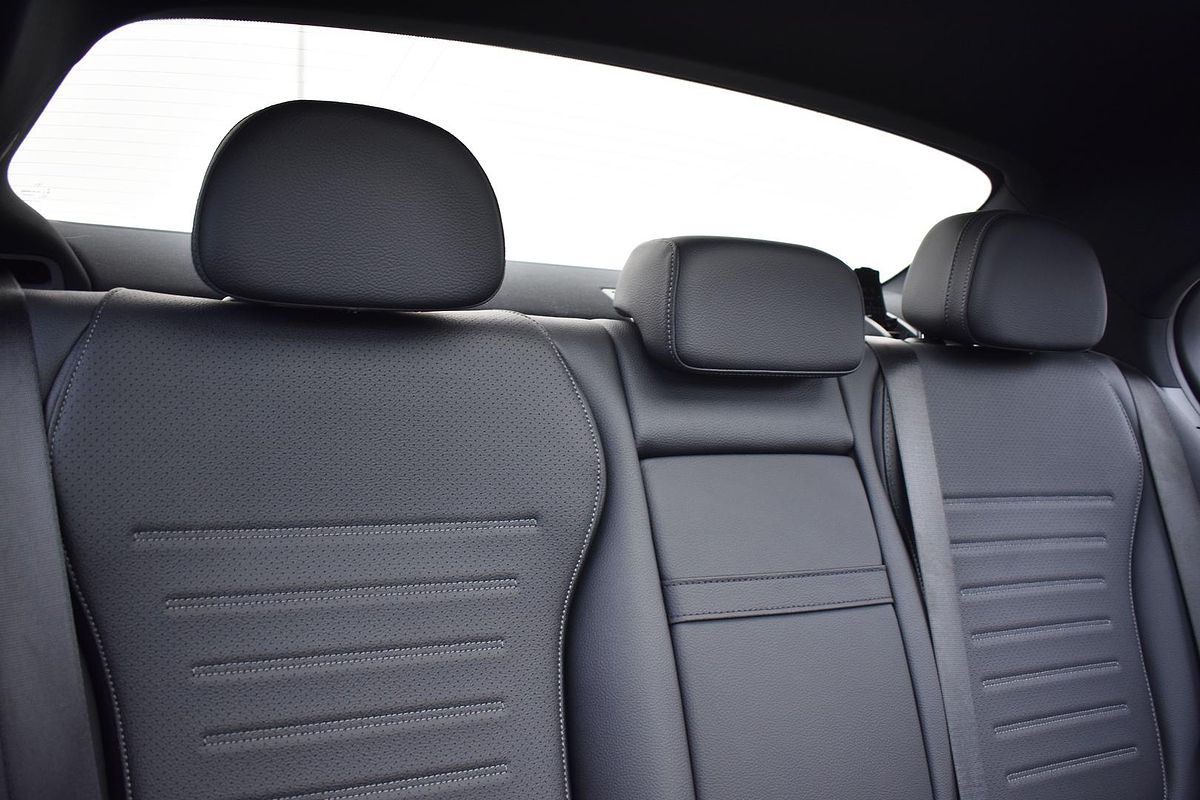 2024 Mercedes-Benz C-Class C300 W206