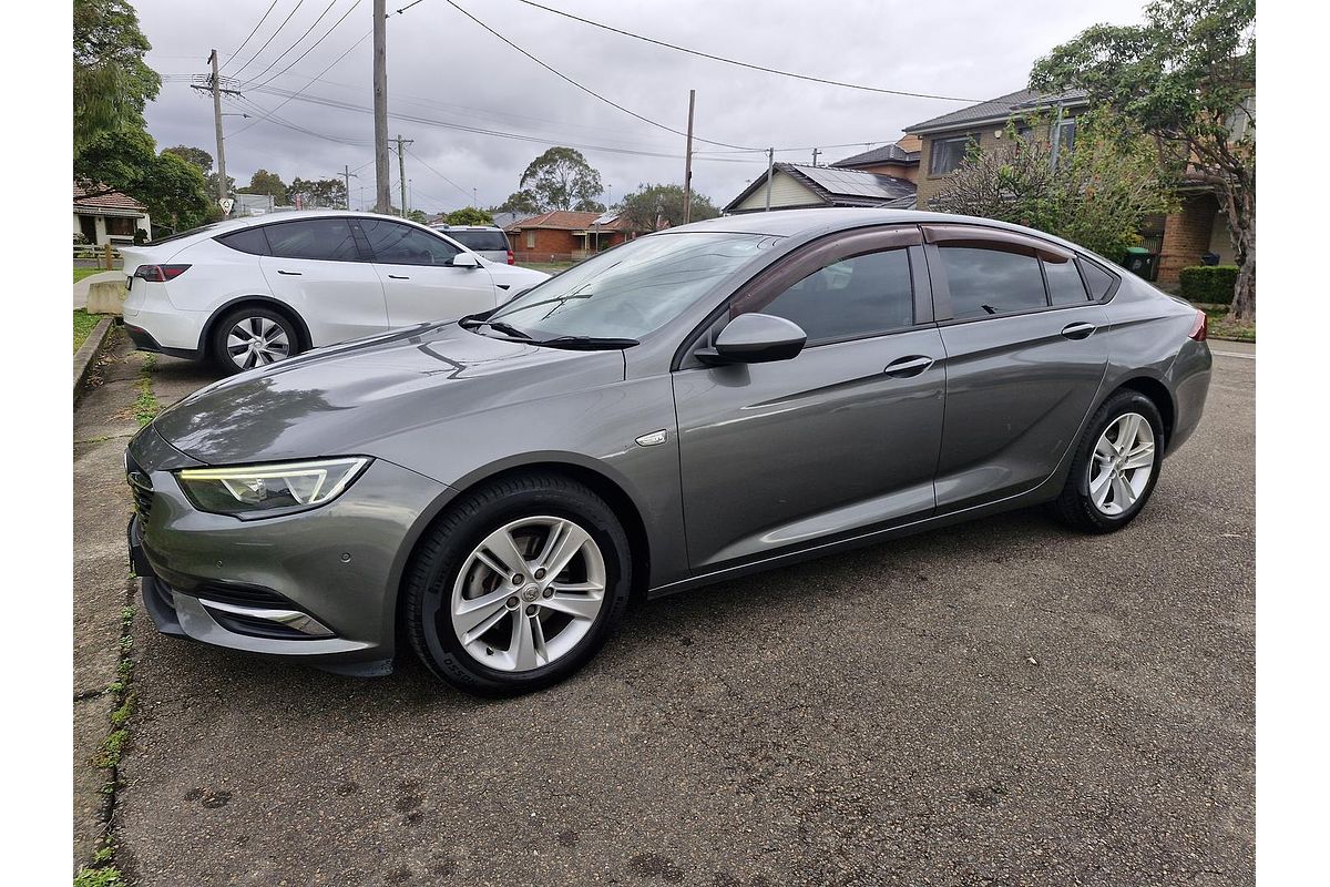 2018 Holden Commodore LT ZB