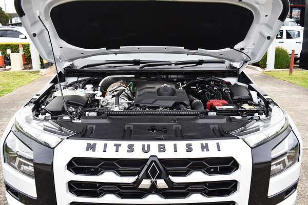 2024 Mitsubishi Triton GSR MV 4X4