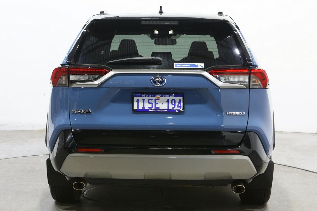 2022 Toyota RAV4 XSE AXAH52R