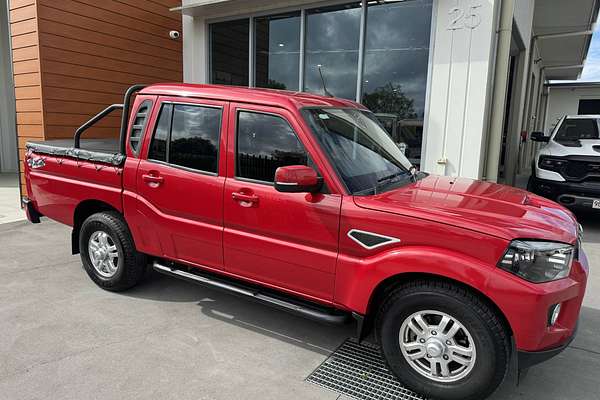 2022 Mahindra PIK-UP