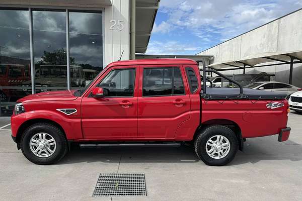 2022 Mahindra PIK-UP