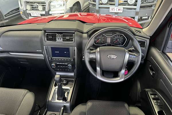 2022 Mahindra PIK-UP