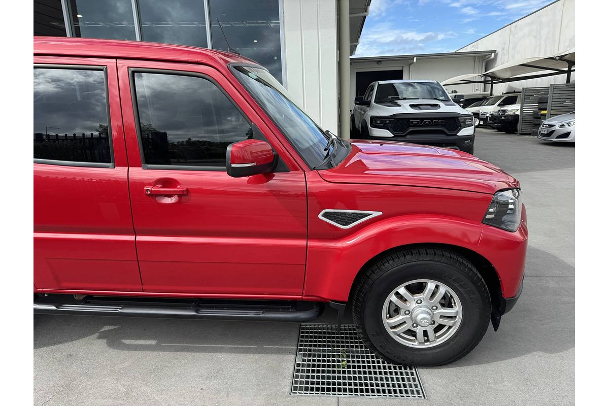2022 Mahindra PIK-UP