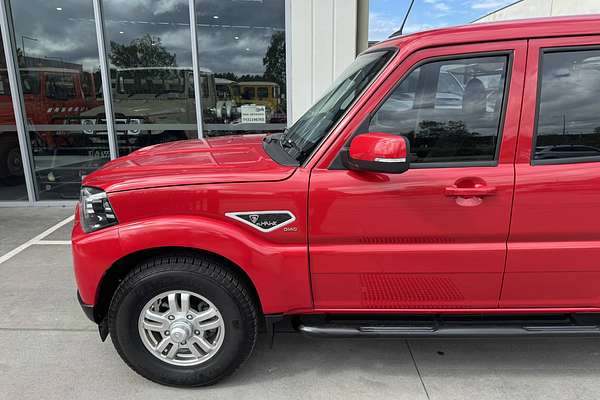 2022 Mahindra PIK-UP