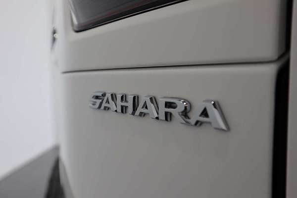 2022 Toyota Landcruiser Sahara FJA300R