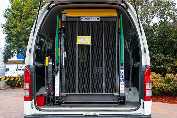 2016 Toyota Hiace Commuter KDH223R