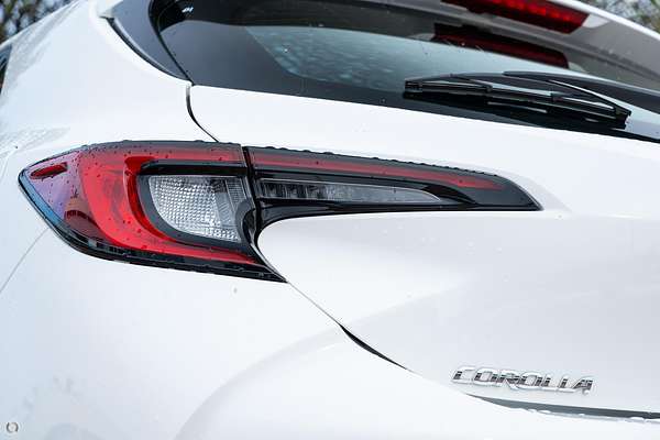 2024 Toyota Corolla Ascent Sport Hybrid ZWE219R