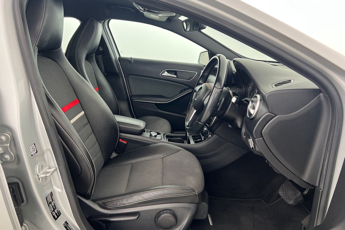 2013 Mercedes-Benz A-Class A180 W176