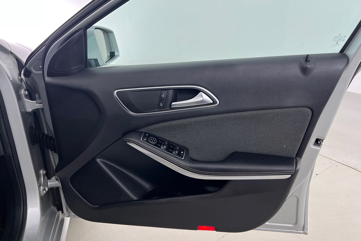 2013 Mercedes-Benz A-Class A180 W176