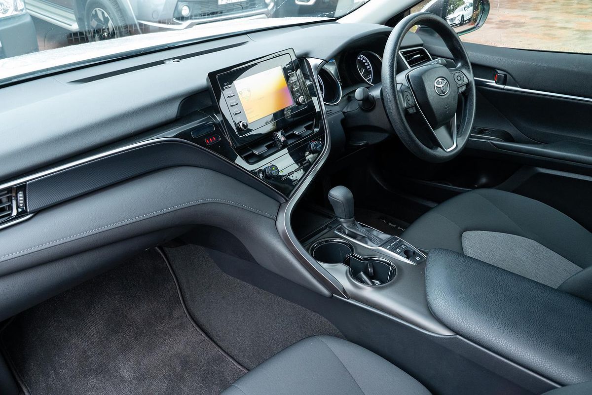 2022 Toyota Camry Ascent AXVH70R