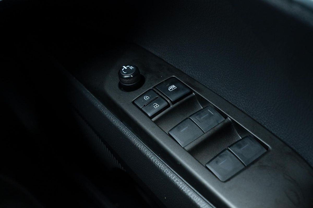 2022 Toyota Camry Ascent AXVH70R