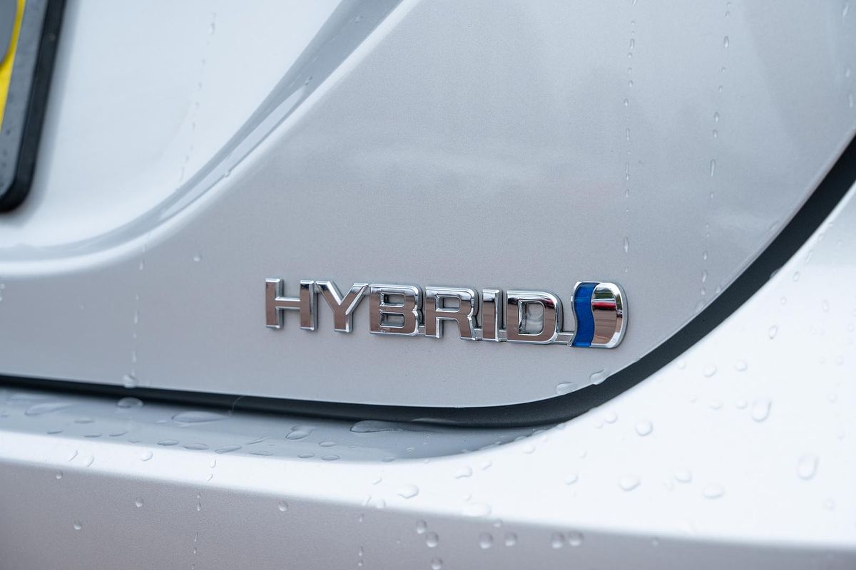 2022 Toyota Camry Ascent AXVH70R