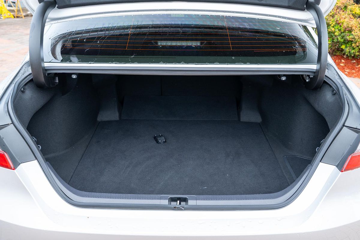 2022 Toyota Camry Ascent AXVH70R
