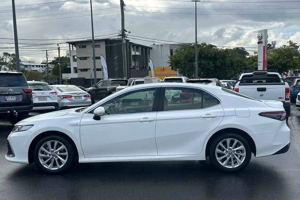2024 Toyota Camry Ascent AXVH70R