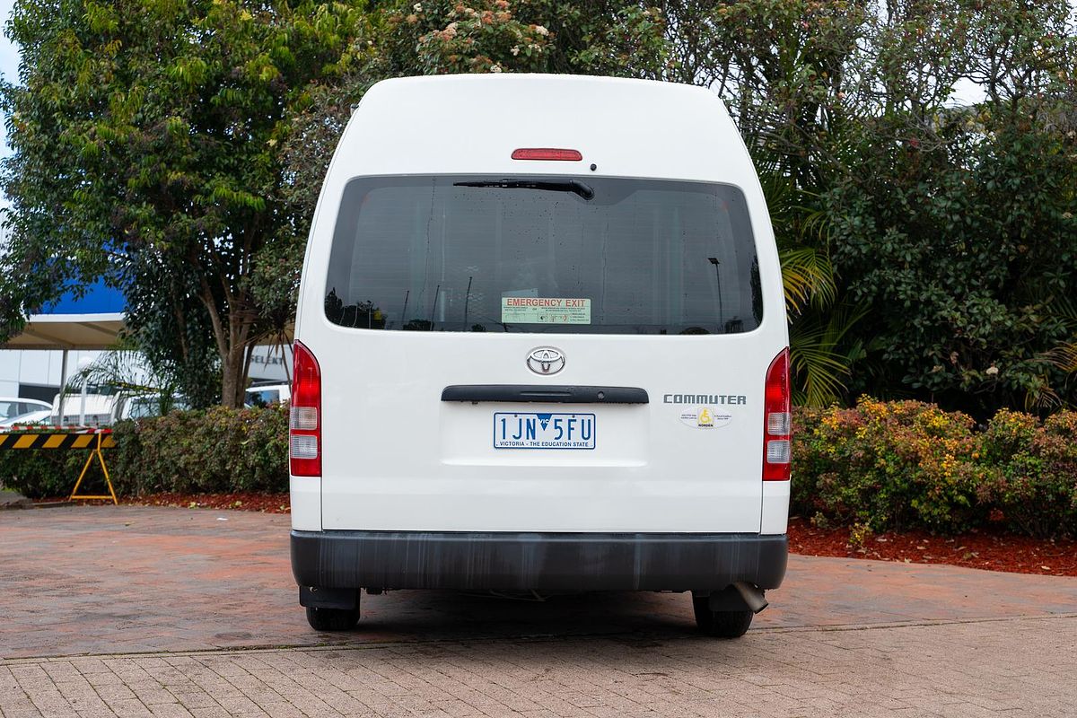 2017 Toyota Hiace Commuter KDH223R