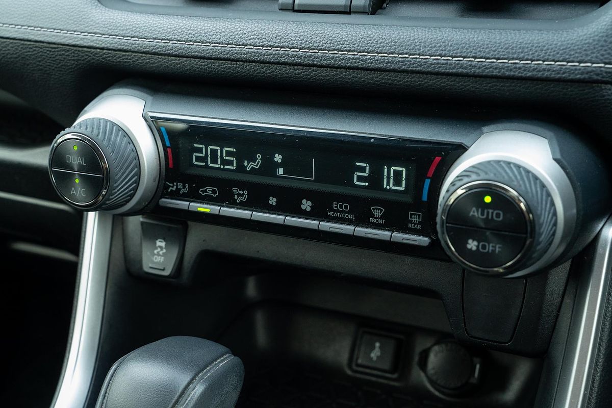 2020 Toyota RAV4 GX AXAH52R