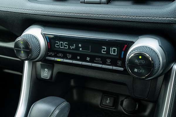 2020 Toyota RAV4 GX AXAH52R