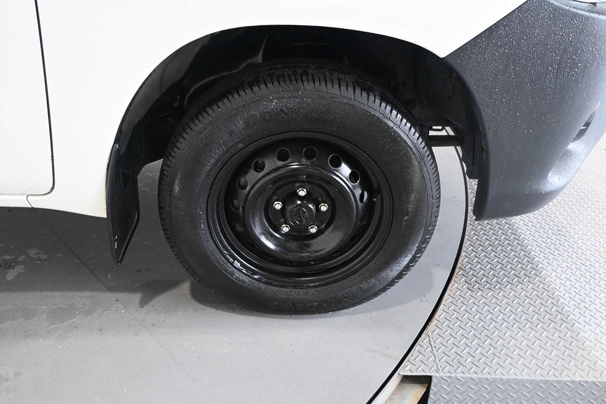 2019 Toyota Hilux Workmate TGN121R Rear Wheel Drive