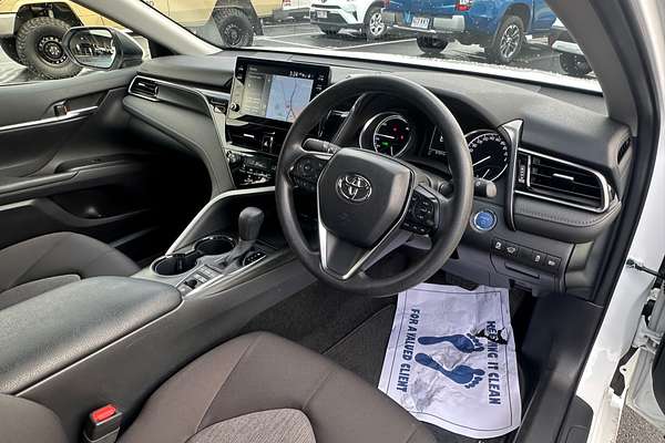 2024 Toyota Camry Ascent AXVH70R