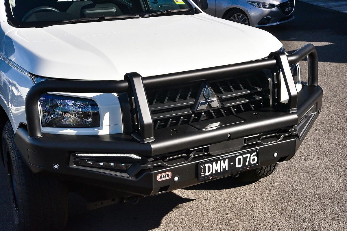 2024 Mitsubishi Triton GLX MV 4X4
