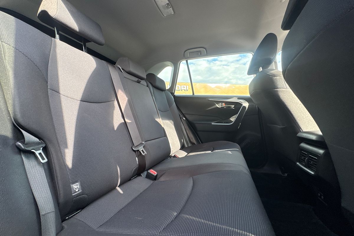 2021 Toyota RAV4 GX AXAH54R