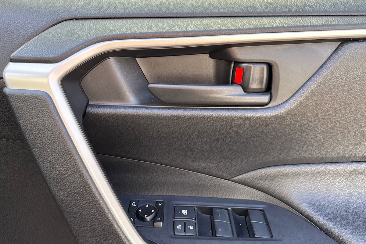 2021 Toyota RAV4 GX AXAH54R