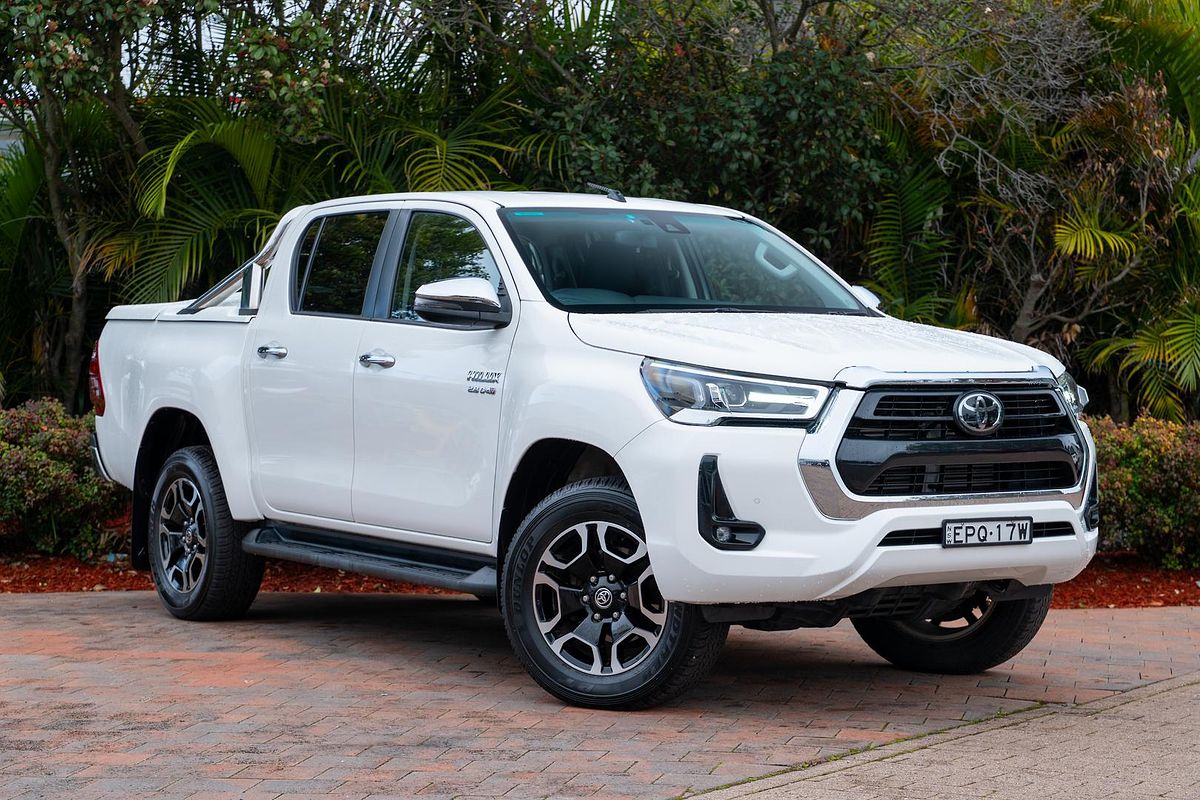 2021 Toyota Hilux SR5 GUN126R 4X4