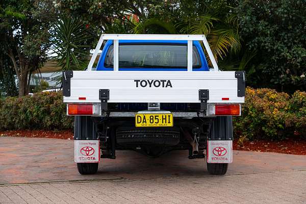 2016 Toyota Hilux Workmate TGN121R Rear Wheel Drive