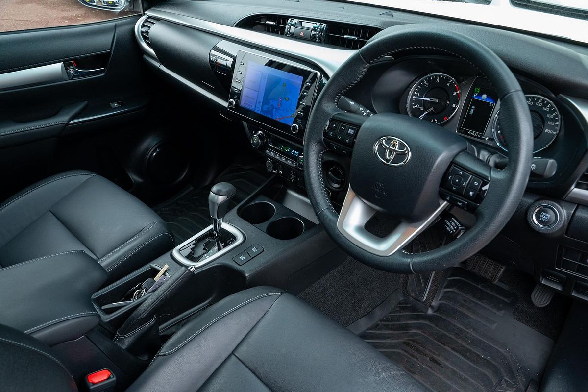 2021 Toyota Hilux SR5 GUN126R 4X4