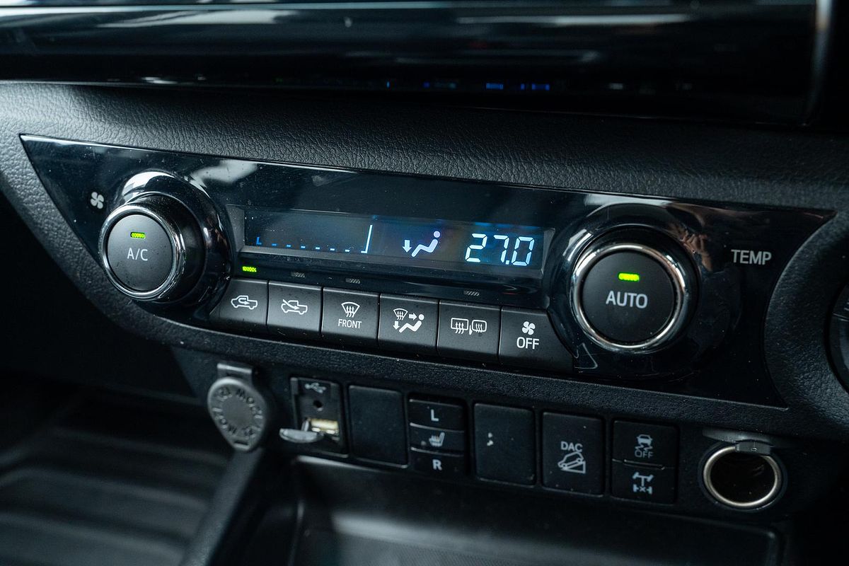 2021 Toyota Hilux SR5 GUN126R 4X4